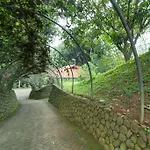 Reddoorz Resort @ Cimahpar Bogor